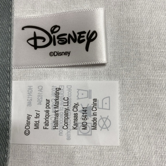 Hocus Pocus Halloween tea towel Grey/black/yellow witches cat Disney Hallmark - Picture 5 of 6